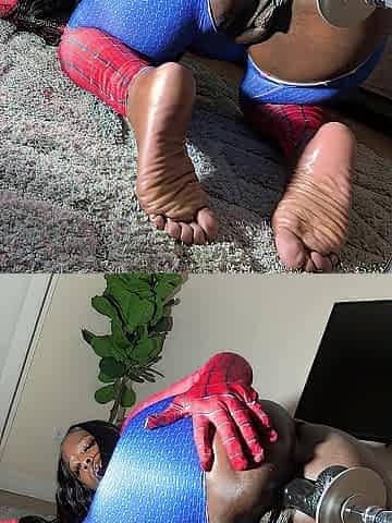 Spider woman taking shlong in her arsehole and creamy obese twat