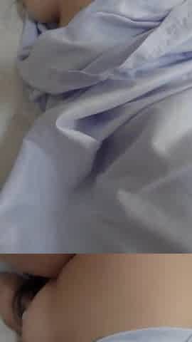 My boyfriend is mad, but my delightful booty always comes 1st - Gabriela Salcedo
