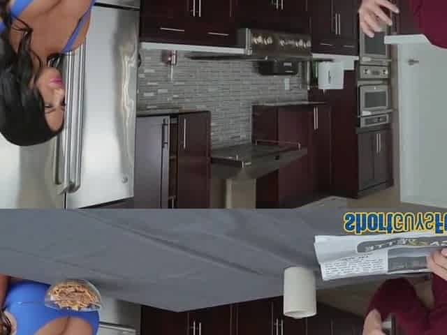 Hugetitted Milf Banged By Short King