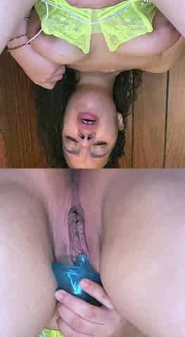 amateur vip ass masturbating on live webcam