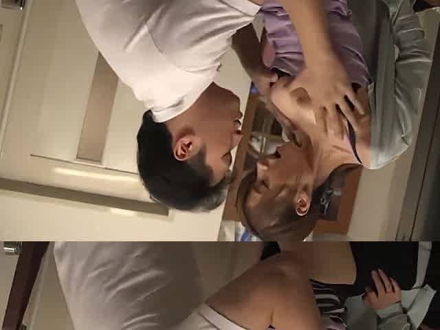 Stepmom Has Big Tits And Started Modeling Underwear