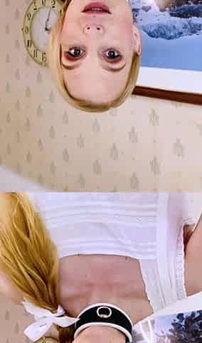 Gorgeous Mature Blonde Solo Masturbation