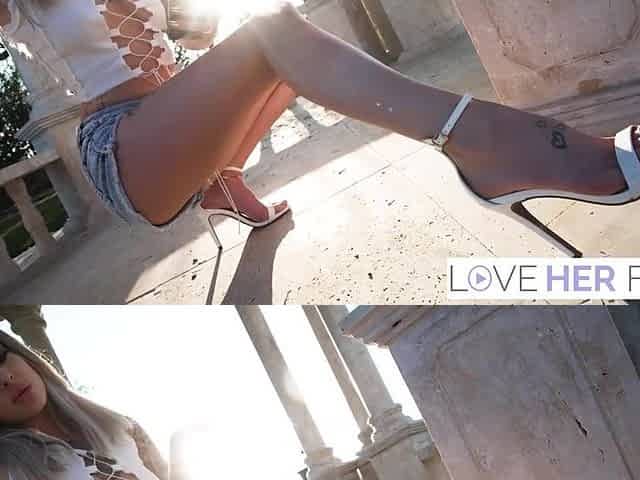 Feet Domme Served And Worshipped