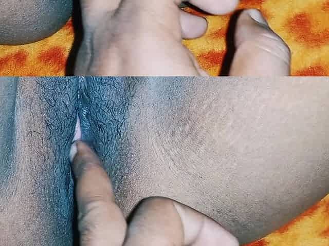 New Viral Aunty Having Sucked Her Boyfriend's Cock.