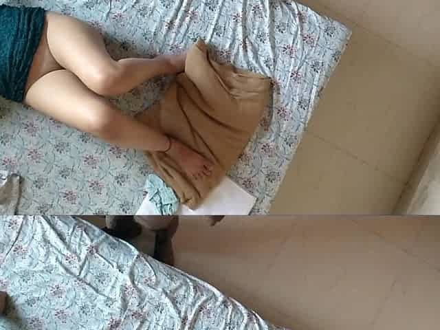 Fingering Shaved Pussy Hindi Audio