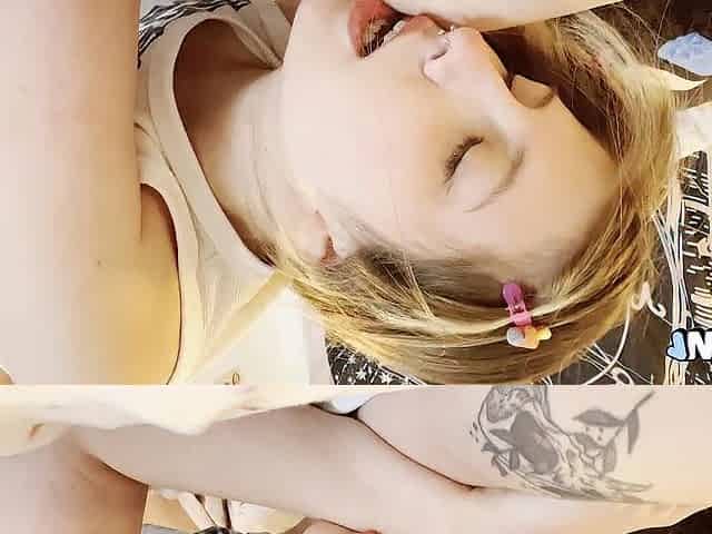 ANAL FOR BURGER - YourSofia