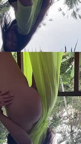 Stepmom Gets a Shaking Orgasm