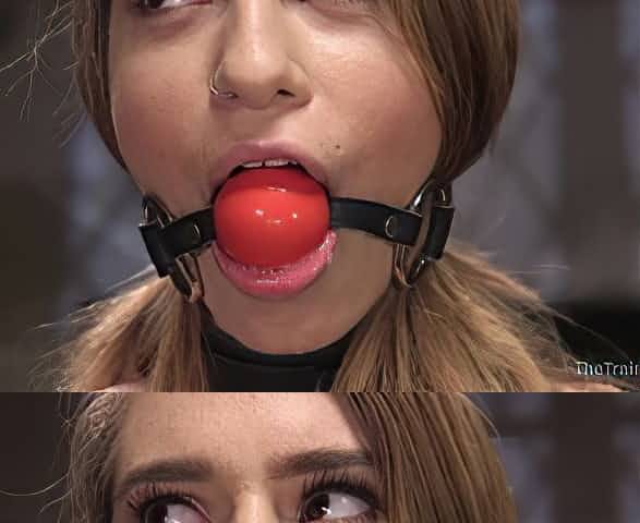 Submissive teen gagged and roughly fucked in a harsh threesome