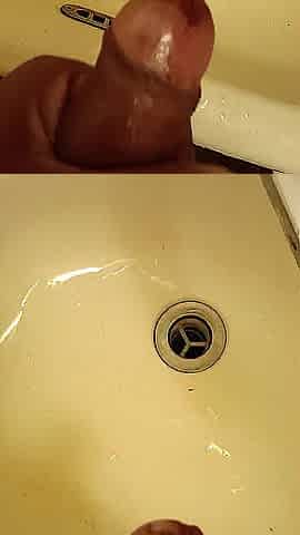 Did a tugjob after watching a porn clip