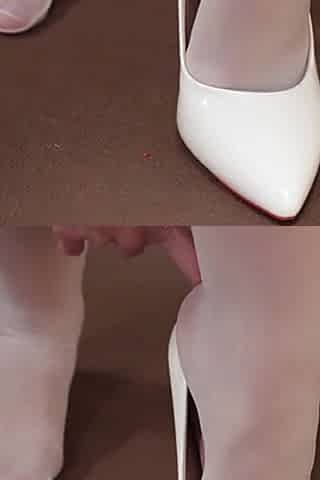 Stockings and Body Aesthetics