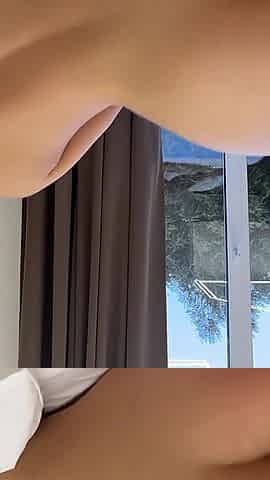A petite girlfriend with a big ass stayed with me for sex