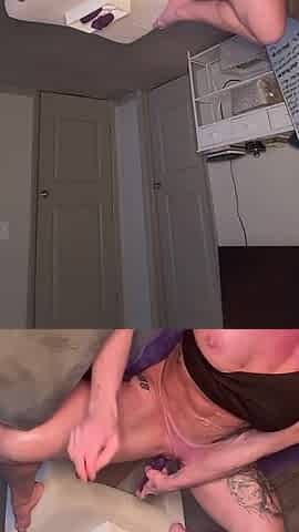 Big Clit Squirting Muscle Slut