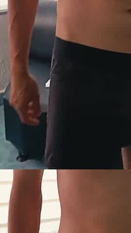 Single Woman with a Lot of Desire for Sex Meets a Guy by Dating App