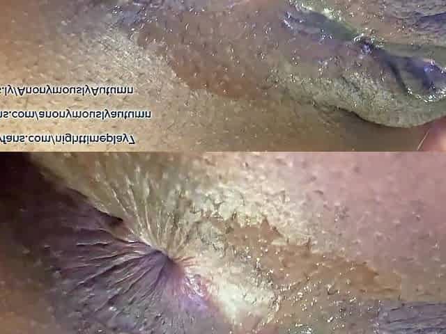 Black honey likes poking snatch juice without her vagina