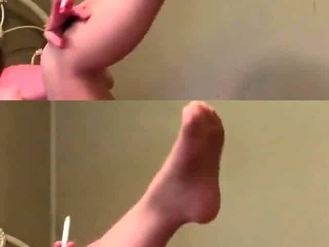 teen Worship Me As I Smoke - TacAmateurs