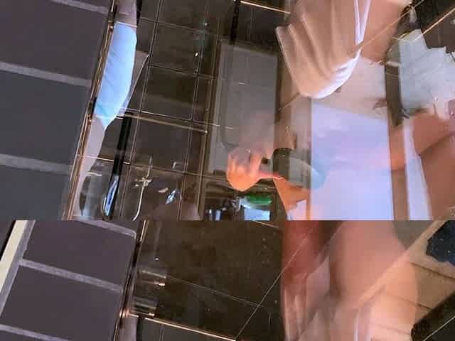 a chick masturbating in the shower and squirted