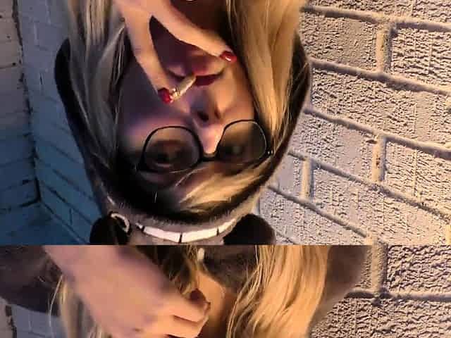 Milf blonde lover
