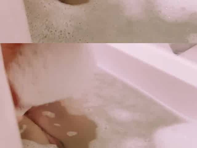 golden-haired model soaks her feet then deepthroats toy