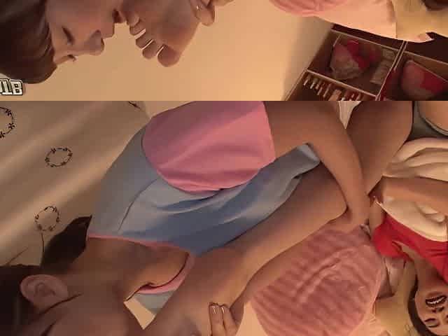Japanese Lesbians Love Feet