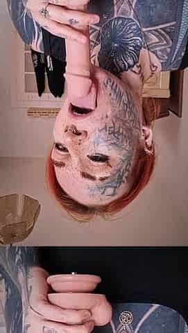 Blowjob on a Realistic Dildo