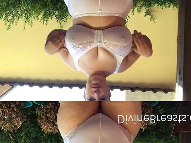 Mia Sweetheart Spring Busty Bounce Out