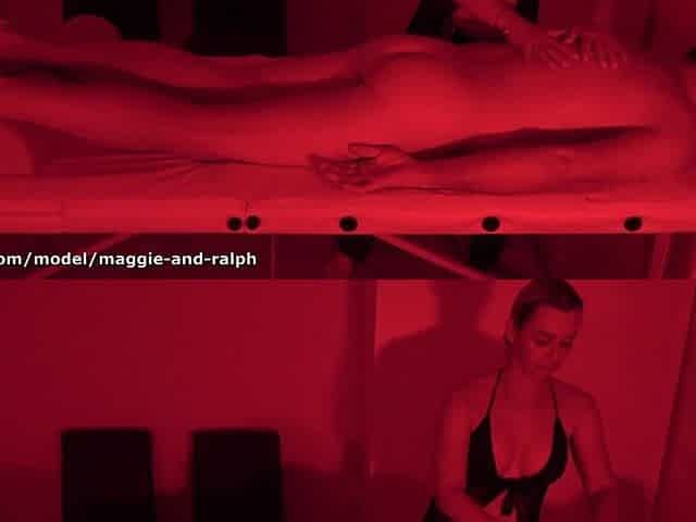 Massage Room Full Body Massage with Full Service Cheerful Ending Red light