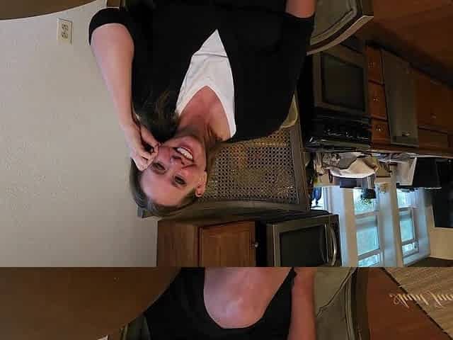 Aunt Judy's XXX - Breasty Older Amateur Autumn Screws the Delivery Stud