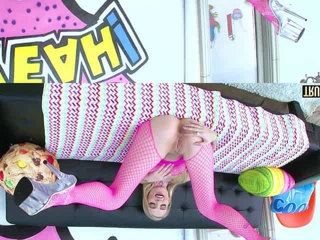 True Anal - Alex Grey Goes All Out Nasty in Her Backdoor Audition