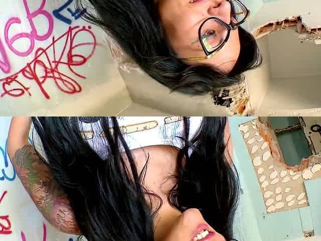 Callie Cyprus Is A Troubled Teen 18+ With A Lewd Cunt- Pervmilfsnteens