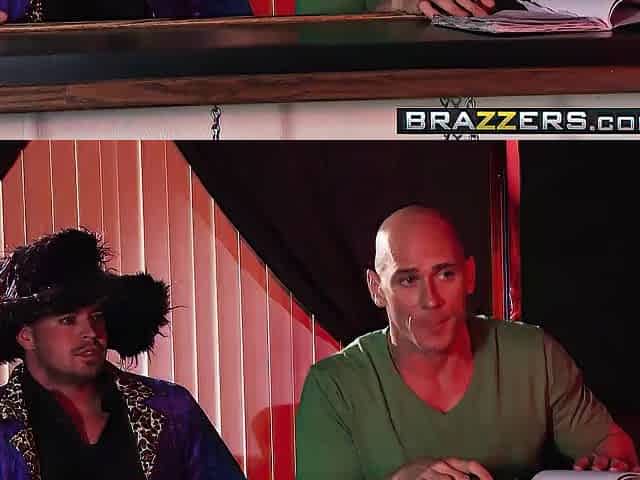 Brazzers - Milfs Like it Large - (Alura Jenson, Johnny Sins) - Pick Up Cunt