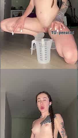 BIZARRE PEE DEFIANCE in MEASURING CUP - MASSIVE FULL BLADDER DESPERATION