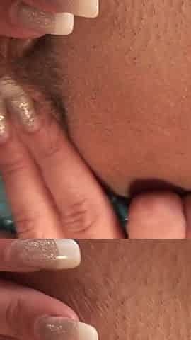 Brunette and blonde MILFs lick each other's cunt and tits on the sofa