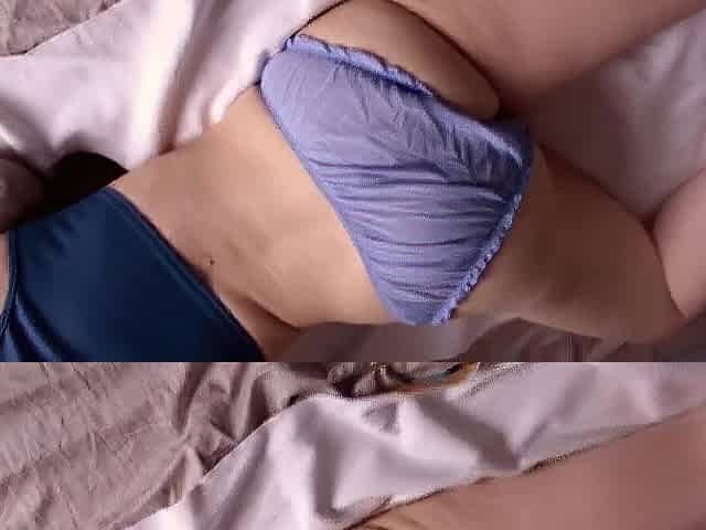 Ignoring Him Whilst on My Phone... Until This chab Drilled My Booty!