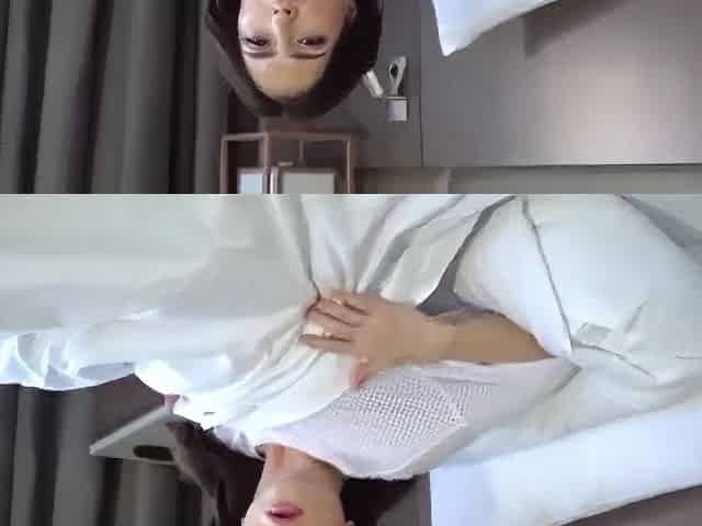Cute Stepsister Shares Bed With Stepbro And Her Ass