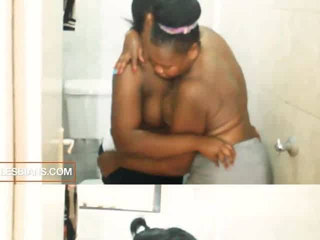 Curvy Black Honeys Go Down On Every Other In Intensive Juicy Session