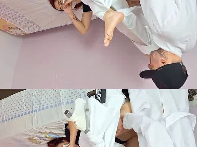 Patient peed himself and came in the gynecologist's examination chair!