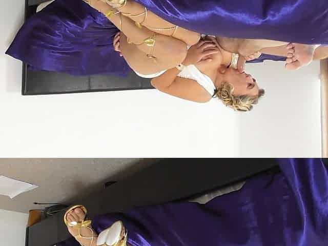 Camilla Dresses Up In A Toga And Waiting For Her Pussy To Be Filled With A Creampie - MatureNl