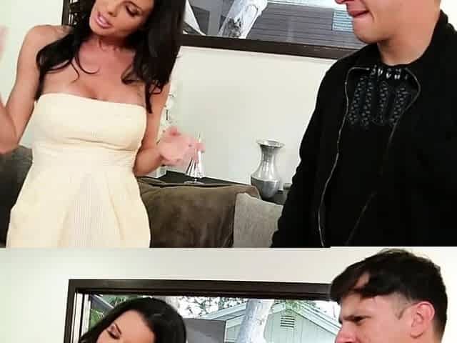 Babes Richelle Ryan and Veronica Avluv sharing a big cock