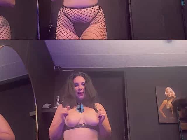 Nasty mother I'd like to fuck Plays costume up screwing her soaked vagina