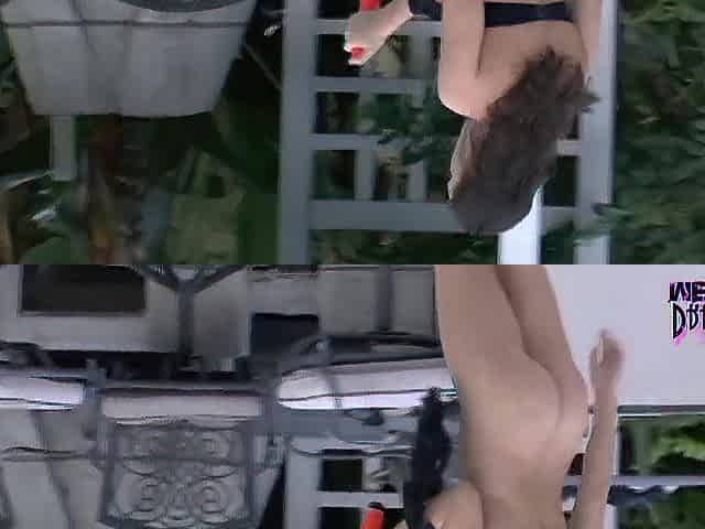 Hawt outdoor shower with Jessica