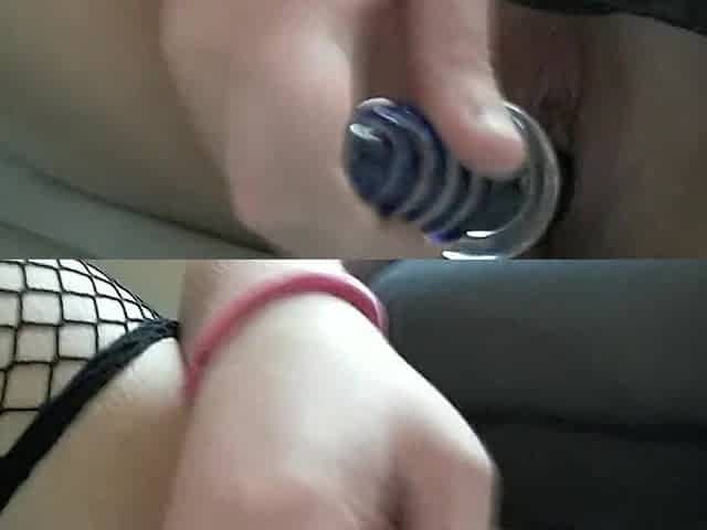 Screwing my snatch with the same sex tool I sucked