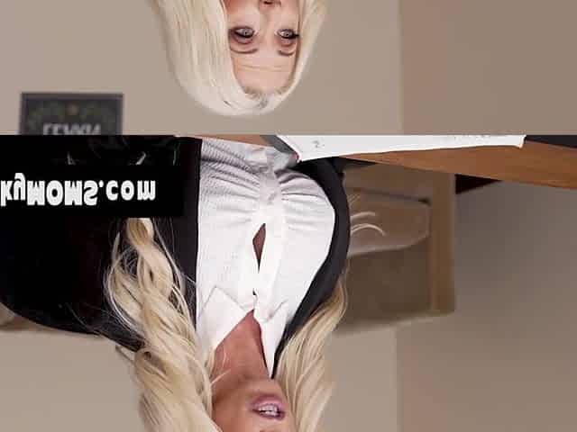 Intimate heart to heart with the fresh boss escalated into a quick mother I'd like to fuck banging session