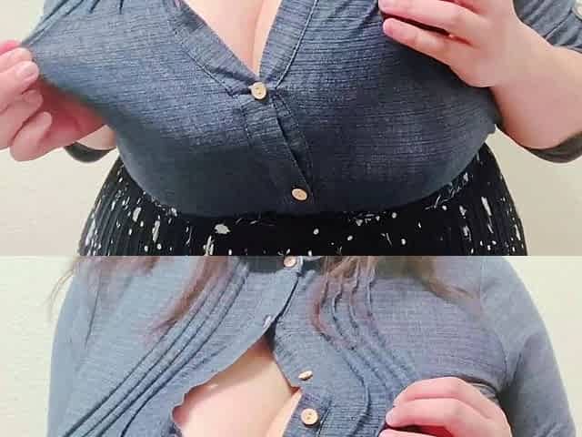 Amateur tennis player exposes her big boobs