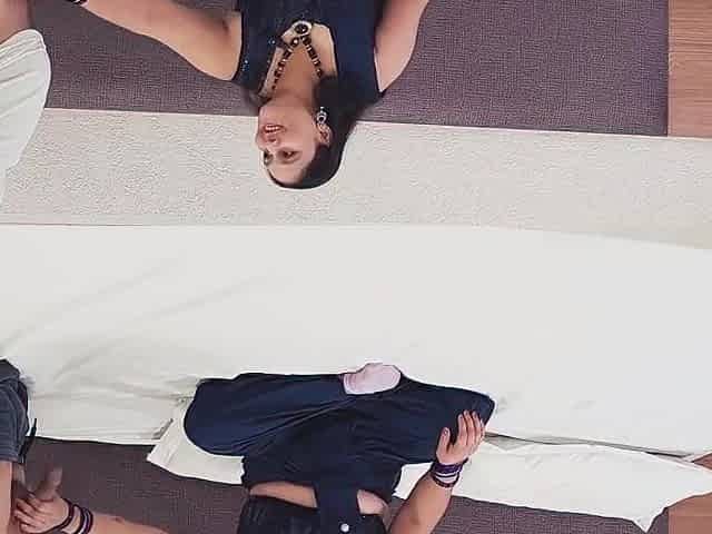 Randi saas mala randi ki hotel room main chudai