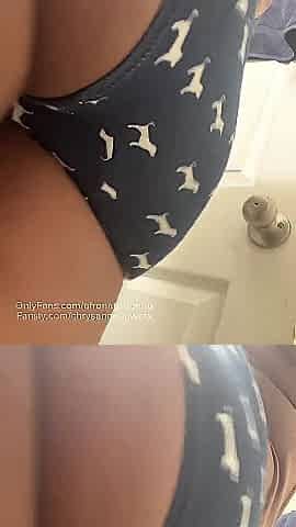Black Panty Pull + Butt Shaking w/ slo-mo!