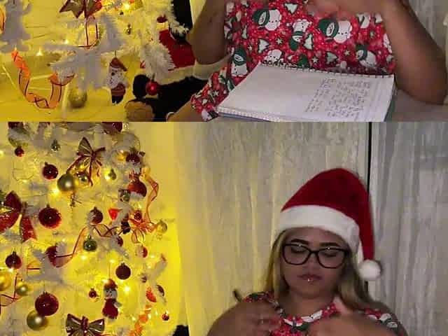 Santa Claus arrives at Christmas to bang