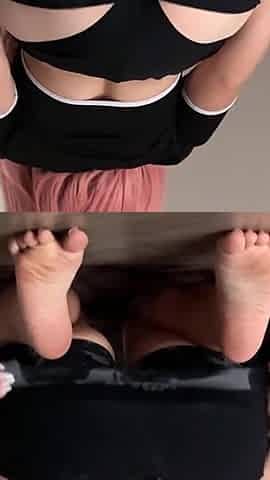 Soft Cute Girl Masturbates Her Virgin Pussy Before Therapy