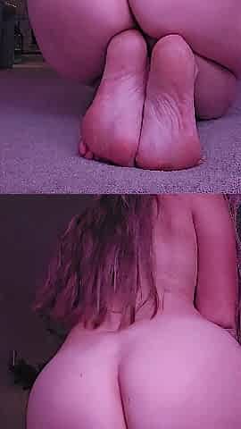 Hawt mother i'd like to fuck with glasses rubs juicy snatch