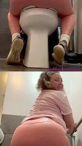 Horny Girl in the Bathroom Teasing You with Her Big Ass