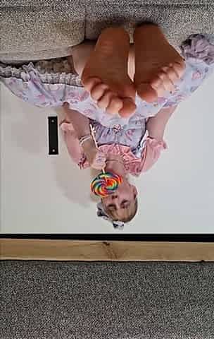 Amateur Colorful Soles Tease From Thea